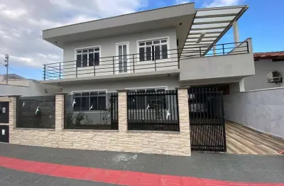 Casa com 4 quartos para alugar no Cordeiros, Itajaí 