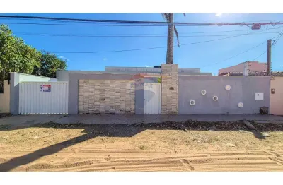 Casa com 4 quartos à venda na Rua Comandante Monteiro Chaves, 2038, Pitimbu, Natal