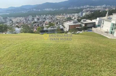 Terreno à venda na Trindade, Florianópolis 