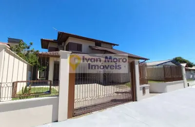 Casa com 3 quartos para alugar no Daniela, Florianópolis 