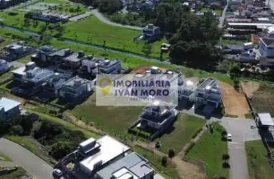 Terreno à venda no Ingleses, Florianópolis 