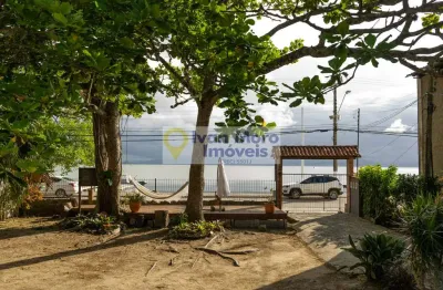 Casa comercial à venda no Sambaqui, Florianópolis 
