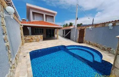 Sobrado isolado com piscina com 4 dorm(s), sendo 4 suítes, 240m², flórida em praia grande sp.