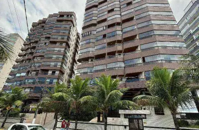 Apto de 1 dorm, sendo suíte, com sacada, prédio frente mar, lazer completo, caiçara em praia grande sp.