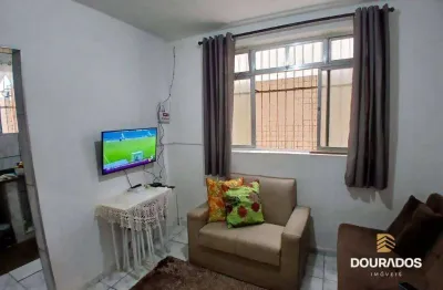 Kitnet térrea, prédio frente mar, 40m² na guilhermina em praia grande sp.