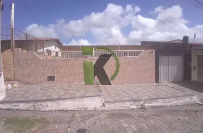 Casa com 3 quartos à venda na Avenida Amintas Barros, 1000, Nossa Senhora de Nazaré, Natal