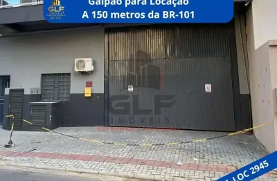 Galpão para locação em itapema/sc  bairro morretes, com 209m², 1 vestiário, 1 escritório e 1 banheiro. ótima localização! investimento. 150m da br-101