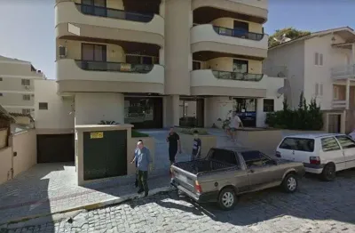 Imperdível sala comercial à venda em bombinhas-sc, bairro bombas, 1 banheiro, 90,97m² de área!