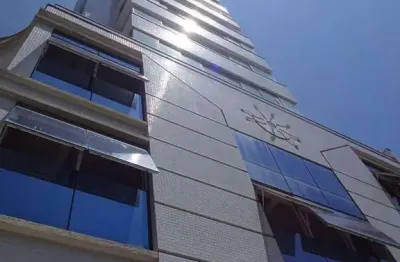 Apartamento à venda no centro de balneário camboriú-sc, 3 quartos, 3 suítes, 3 banheiros, 2 vagas de garagem, 132m²!