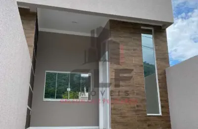 Casa geminada nova na cidade de itapema/sc, no bairro alto são bento, com 2 dormitórios sendo 1 suíte e 1 vaga de garagem, a 1.500 metros do mar