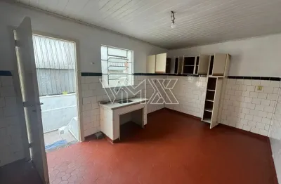 Casa com 2 quartos para alugar na Rua Dias da Silva, 389, Vila Maria, São Paulo