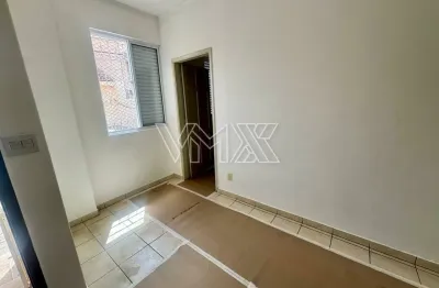 Casa com 3 quartos para alugar na Rua Azorica, 165, Quarta Parada, São Paulo