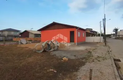 Casa com 2 dormitórios/quartos no bairro barra do aririú  - palhoça - sc no valor de r$ 370.000,00.
