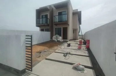 Casa sobrado com 3 dormitórios, sendo 1 suíte, 2 vagas e 125 m²
