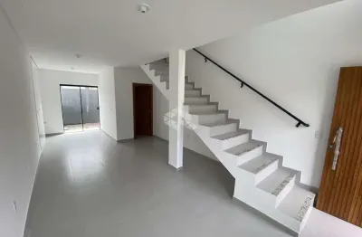 Sobrado com 2 dormitórios, 1 vaga descoberta e 81,46 m² para vender por r$ 385.000,00