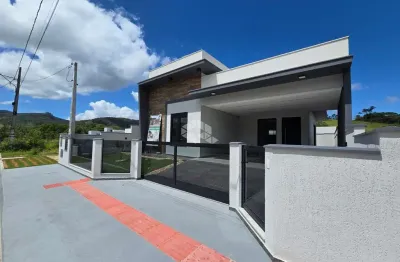 Casa alto padrão, com 3 dormitórios, sendo 1 suítes e 2 demi-suítes, 2 vagas coberta e 125,75 m² para vender por r$ 900.000,00