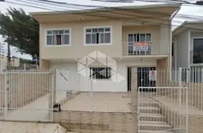 Casa sobrado com 3 dormitórios sendo 1 suíte no bairro bela vista em são josé - sc à venda por r$ 850.000,00.
