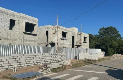 Casa sobrado, com 3 dormitórios/quartos, sendo 1 súite em florianópolis sc, bairro são joão do rio vermelho à venda por r$ 850.000,00.