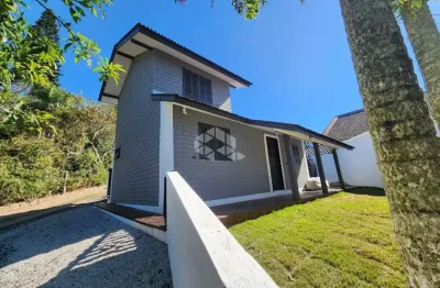 Casa com 2 dormitórios/quartos em florianópolis sc, bairro ingleses do rio vermelho à venda por r$ 399.000,00.