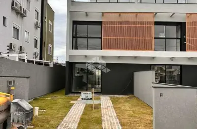 Casa sobrado no bairro ingleses centro em florianópolis - sc à venda por r$ 1.350.000,00.