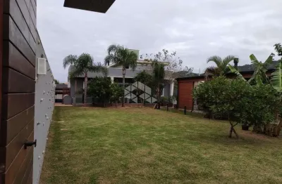 Casa com 2 dormitórios/quartos em florianópolis sc, bairro são joão do rio vermelho á venda por r$ 1.100.000,00