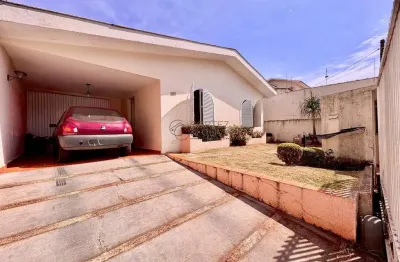Casa com 3 quartos à venda na rua olavo bilac, 808, champagnat, londrina por r$ 680.000