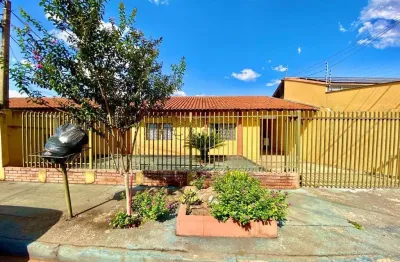 Casa com 5 quartos à venda na leonel de oliveira reis, 31, coliseu, londrina por r$ 470.000
