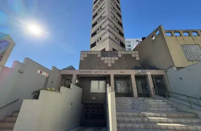 Apartamento com 1 quarto à venda na Rua Paes Leme, 1204, Jardim América, Londrina por R$ 215.000