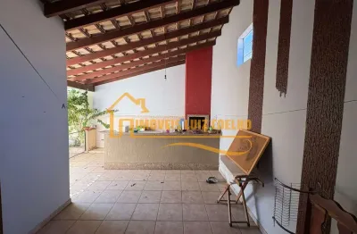 Casa com 3 quartos para alugar no Despraiado, Cuiabá 
