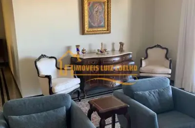 Apartamento com 4 quartos para alugar no Quilombo, Cuiabá 