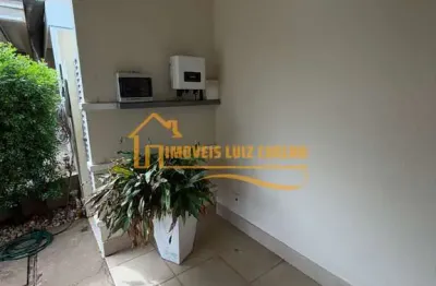 Casa com 3 quartos para alugar no Jardim Mariana, Cuiabá 