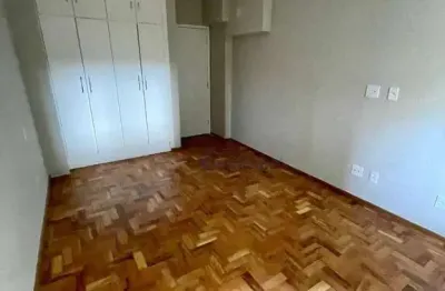 Apartamento reformado, 2 quartos, 1 suite,, à venda, 104 m², 1 vaga ,- moema -perto do metro