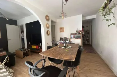 Apartamento , necessita modernização. com 2 quartos à venda, 75 m² sem vaga - moema , perto metro