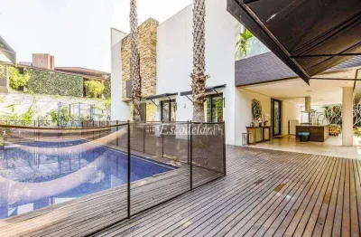 Casa com projeto de arthur casas e paisagismo de gil fialho em jardim europa - são paulo - sp