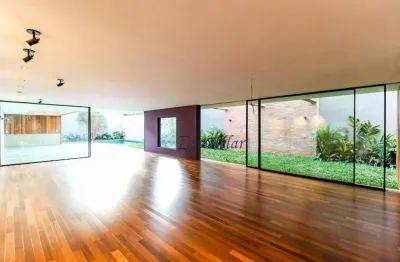 Casa Nova á venda com  3 dormitórios sendo 3 suítes em Jardim Paulista- São Paulo-SP