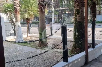 Casa comercial para alugar de 500 metros no jardins, local excelente no eixo do jardim paulista,  rodeado de hoteis de luxo, ao lado parque ibirapuera