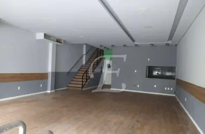 Sobrado ponto comercial à venda ou locação.  300 m² . vila olímpia - próximo ao metro e ao shopping