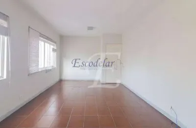 Apartamento para alugar com 173m², andar alto, 3 quartos, 1 suíte, e 2 vagas