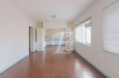 Apartamento para alugar com 173m², andar alto, 3 quartos, 1 suíte, e 2 vagas