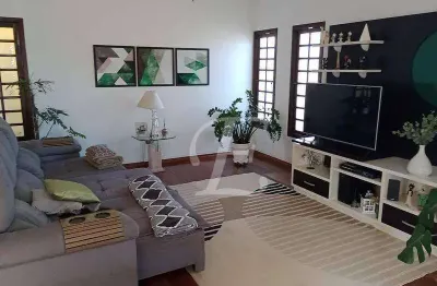 Casa com 4 quartos à venda na Rua Guadalajara, Centro, Caieiras