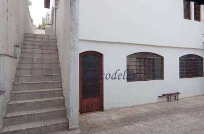 Sobrado à venda em rua sem saída, com 4 dormitórios em santana!!!