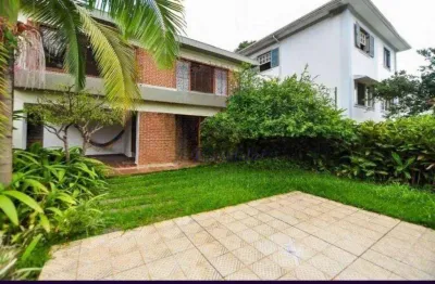 Casa com 4 dormitórios à venda, 305 m² por R$ 3.000.000,00 - Pinheiros - São Paulo/SP