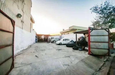 Terreno à venda na Rua Cláudio Fuzaro, Pompéia, São Paulo
