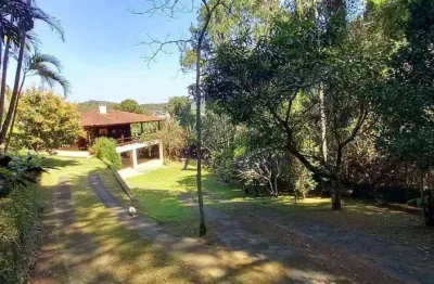 Casa com 3 dormitórios à venda, 230 m² por r$ 920.000,00 - alpes da cantareira - mairiporã/sp