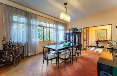 Casa com 3 quartos sendo 1 suite, 4 vagas,dormitórios à venda, 320 m² por r$ 3.600.000 - pacaembu - são paulo/sp.