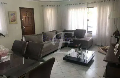 Casa com 3 dormitórios para alugar, 161 m² por R$ 6.215,00/mês - Horto Florestal - São Paulo/SP