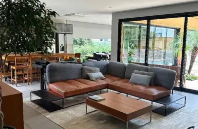 Casa com 3 dormitórios para alugar, 480 m² por r$ 66.858,33/mês - aplhaville - barueri/sp