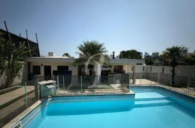 Casa em condomínio fechado com 4 quartos à venda na Alameda Mamoré, Alphaville, Barueri