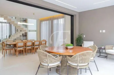 Casa com 4 dormitórios à venda- Alphaville - Santana de Parnaíba/SP