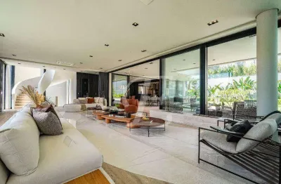 Alphaville res 1 -  casa mobiliada e decorada com 5 suítes e 8 vagas cobertas pronta para morar